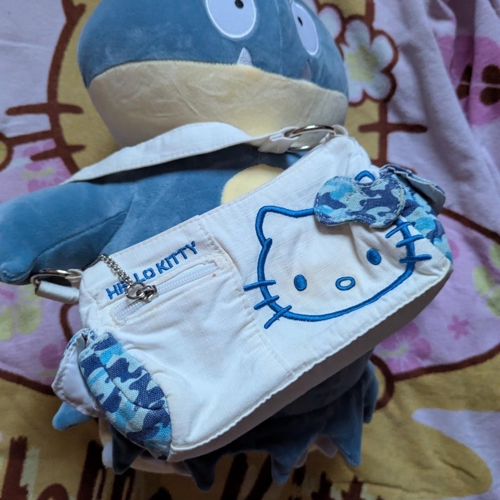 Hello Kitty White and Blue Purse Bag